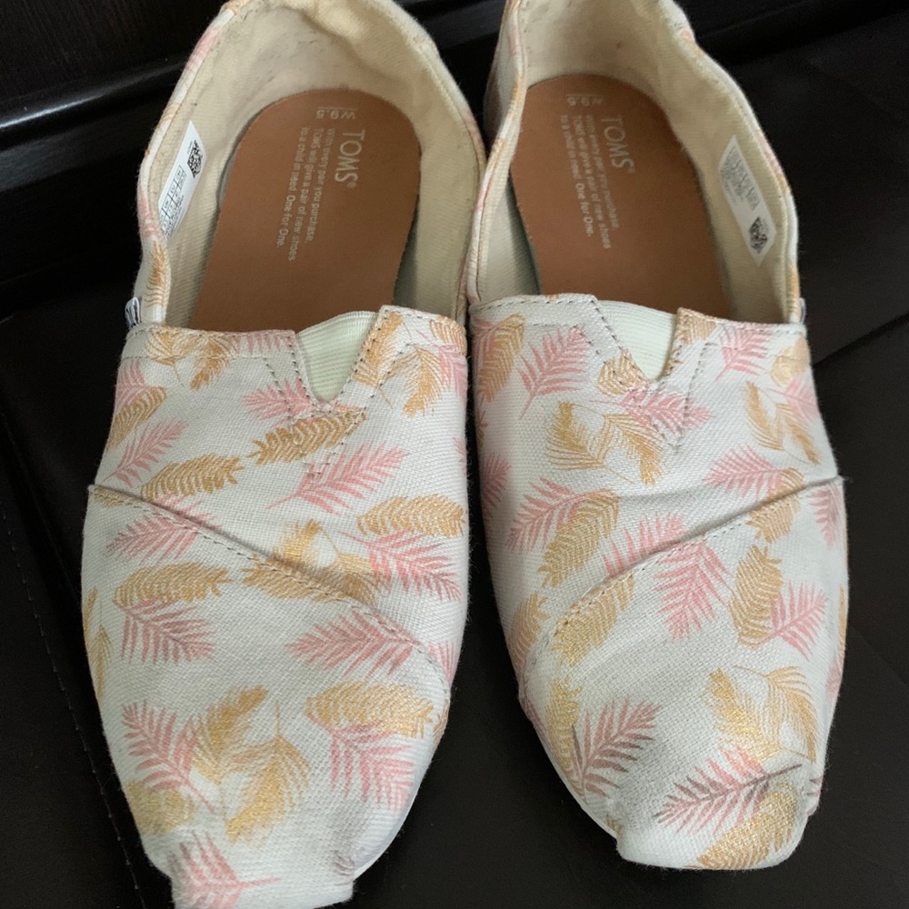 Toms Natural Alpargata w/pink & gold feathers 9.5 - Picture 2 of 6